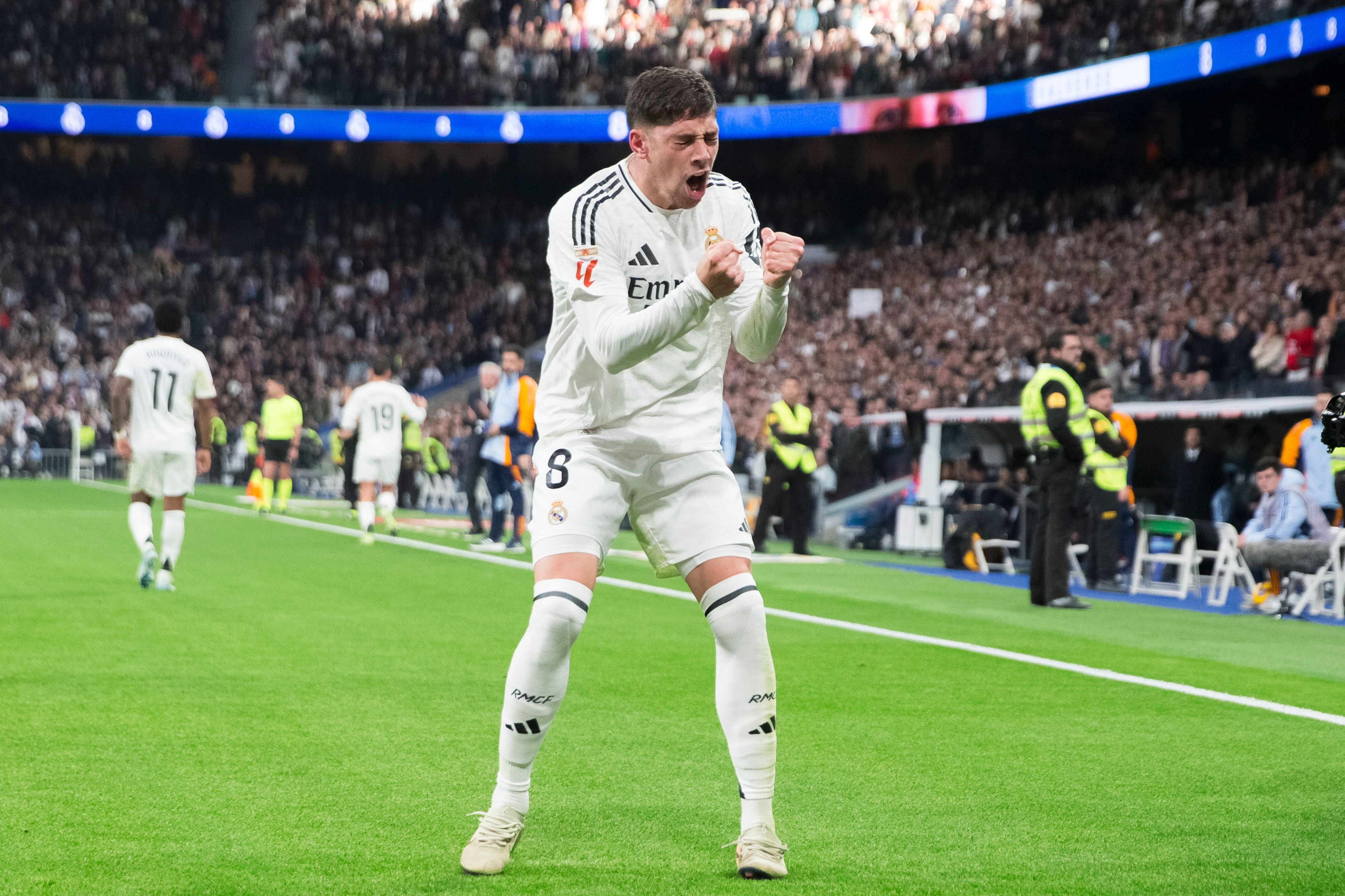 巴尔韦德是欧冠淘汰赛对瓜帅球队帽子戏法第二人，上一位是姆巴佩